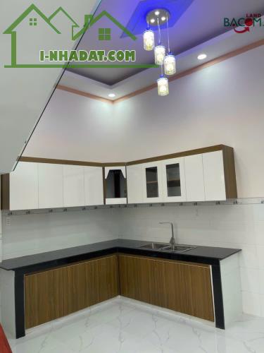 Bán nhà 1T1L, SHR thổ cư 100%, gần ủy ban, chợ cách đường Bùi Hữu Nghĩa khoảng 100m ( P. â - 2