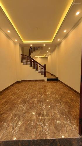 Bán nhà Phúc Đồng phố Chu Huy Mân ngay cạnh Vinhome 68m 4 tầng, Có Sân Rộng 12m giá 6,75 t - 1