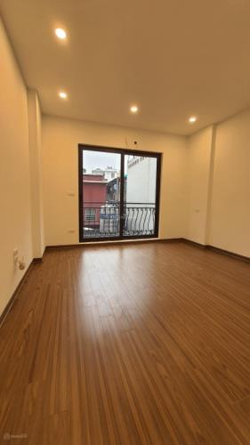 Bán nhà Phúc Đồng phố Chu Huy Mân ngay cạnh Vinhome 68m 4 tầng, Có Sân Rộng 12m giá 6,75 t - 3