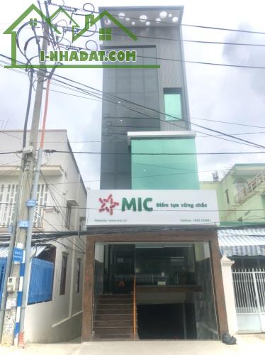Nhà bán đường Nguyễn Văn Hoa gần ngã 3 máy cưa; 1 trệt 2 lầu + tầng hầm 118m2 giá 14,5 tỷ