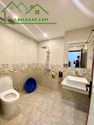 #   CÂ  N  B . ÁN    #  GẤP CĂN NHÀ MẶT PHỐ GIÁ CỰC RẺ NHÀ 3 TẦNG  MẶT PHỐ CẠNH CHỢ ĐỒNG - 2