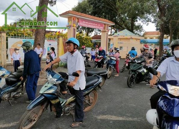 BÁN NHANH LÔ ĐẤT THỔ CƯ GIÁ RẺ 195 TRIỆU Ở NGAY SÁT BÊN CHỢ THANH LƯƠNG, KHU D.CƯ ĐÔNG ĐUC - 1