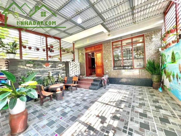 Biệt thự Làng Việt Kiều Châu Âu 138.3m2* mặt tiền 9m vị trí kinh doanh view khuôn viên - 4