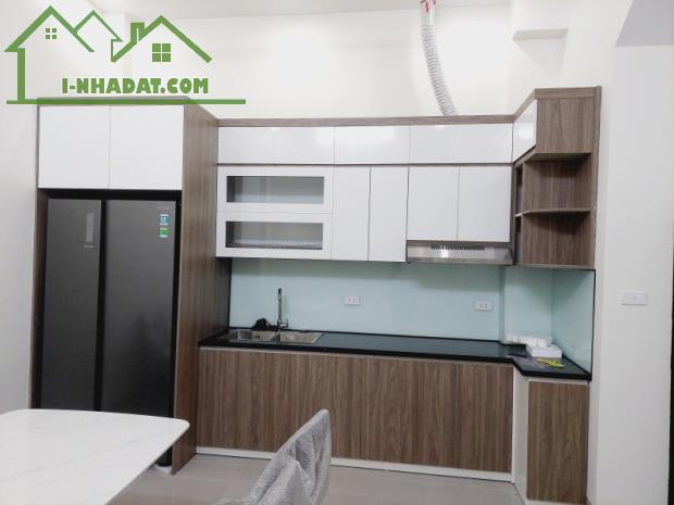 Bán nhà phố Đại La 56m2*5 tầng, MT 8.3m, giá 7.9 tỷ - 3