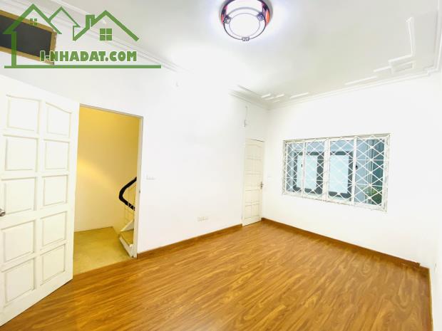 Đào Tấn, Lô Góc 3 Thoáng, Ô Tô Đỗ Của, Ngõ Thông, 65m, 4T, MT 5,9m, 16,2 Tỷ, KD Cho Thuê