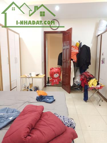 Bán nhà ngõ 173 Hoàng Hoa Thám lô góc dân xây ngõ thông ô tô đỗ cửa 27m 5,35 tỷ - 5