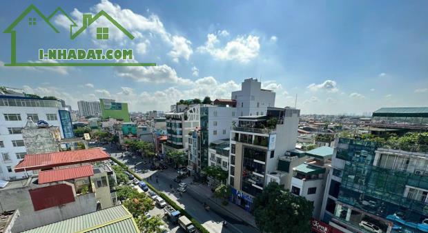 Mặt Phố Nguyễn Văn Cừ, Tòa 10 Tầng, Thang Máy, View Trọn Long Biên.