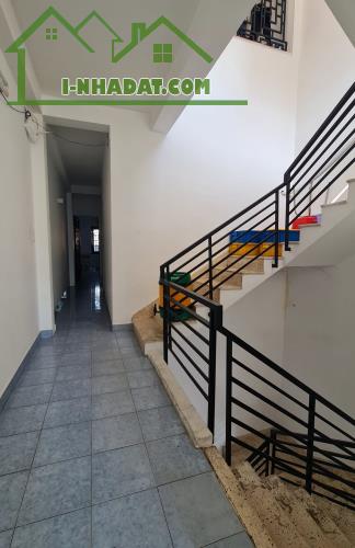 Mặt tiền khu Tên Lửa Bình Tân 96m2 4.2x23 5PN, SHR Hoàn công ở vừa kinh doanh, 8.3 tỷ TL - 1