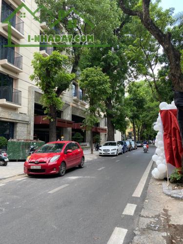 ⚜️ Bán Tòa Văn phòng Mặt Phố Lý Nam Đế, Hoàn kiếm, 80m2 9T, MT 6.5m, Chỉ 56.5 Tỷ ⚜️