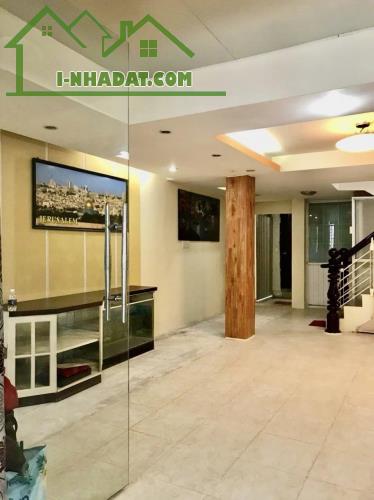 NHÀ HUỲNH VĂN BÁNH GẦN 50M2, NGANG 4.4M, 4 TẦNG, 7PN, SỔ VUÔNG, NHỈNH 8 TỶ. LH 0985808558