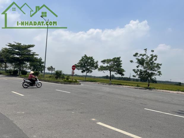 # 🌟🌟🌟CỰC GẤP C ẦN  B. ÁN # MỘT SIÊU PHẨM, CỰC HIẾM CÓ KHÓ TÌM , CỰC RẺ , LÔ GÓC , VỈA