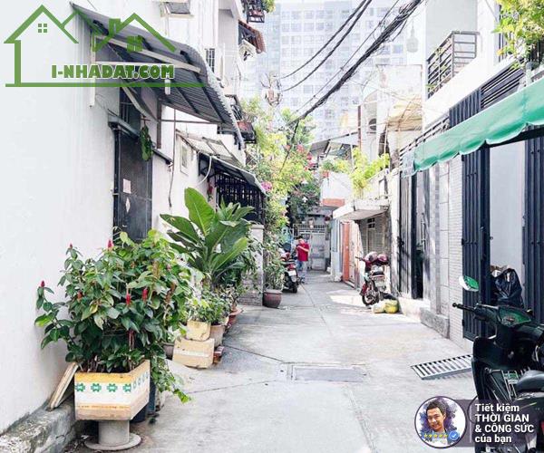 BÁN NHÀ Q4. VĨNH KHÁNH. 82M2. HẺM THÔNG TRƯỚC NHÀ 3M. NHÀ 5 TẦNG. DÒNG TIỀN ỔN ĐỊNH - 6