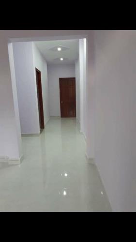 Nhà 1 trệt 1 lầu Biên Hòa có sân ô tô và 30 m2 sân vườn - 2