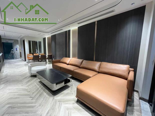 Đẳng cấp Mặt Phố Nguyễn Lam, KD đỉnh,65M,7 tầng thang máy,MT 4M,full nội thất. Hơn 16 tỷ - 1