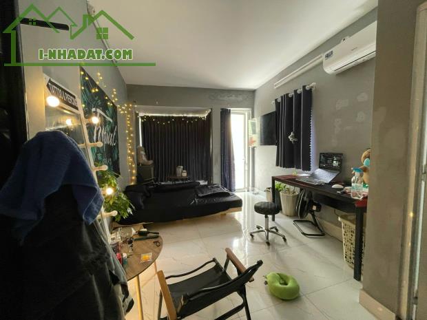 Bán rẻ nhà phố xinh 4 x 9m 1 trệt 2 lầu Bùi Thị Xuân Q1 TP.HCM - 3