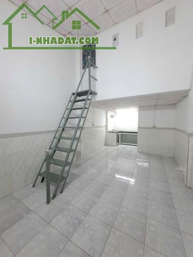 cho thuê nhà hẻm 216 đường tầm vu hưng lợi 1pn trên gác giá 3tr - 3