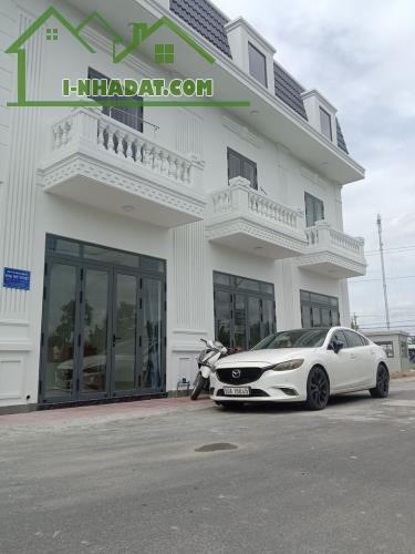 Nhà 1 trệt 1 lầu mới xây tại khu dân cư Thân Cửu Nghĩa - 1