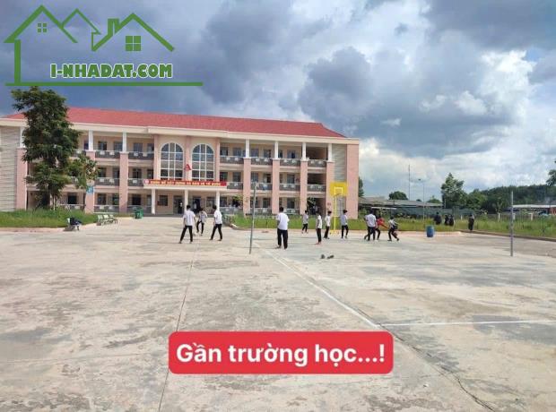 KẸT TIỀN BÁN GẤP 250M2 ĐẤT THỔ CƯ, NGAY TRƯỜNG HỌC, GẦN KCN ĐÔNG CÔNG NHÂN. GIÁ 160TR - 1