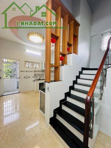 CĂN 2 MẶT TIỀN ( 60M2 ) - 4×15M - 3 PHÒNG NGỦ - HẺM THÔNG XE HƠI VÀO NHÀ - NHỈNH 5t, Nhà - 1