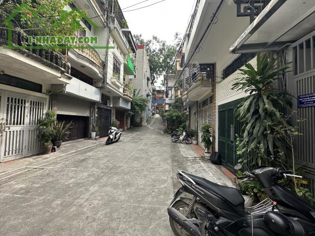 💥Hoàng Hoa Thám- Phân Lô- 🚘 Quay Đầu. 53m x4 Tầng, mt 3.5m. Giá 7.6 Tỷ💥