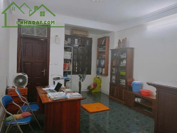 PHỐ NGUYÊN HỒNG 62M2  MT4.5  GIÁ 23.8 TỶ ,  OTO, NHÀ DÂN, VỈA HÈ, KINH DOANH - 2
