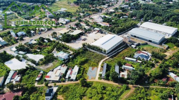 SANG LẠI NỀN ĐẤT 20X50=500M2 THỔ CƯ SHR NGAY TRUNG TÂM THỊ XÃ DÂN CƯ ĐÔNG KÍN GIÁ 390 TR - 4