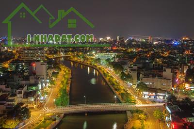 MT ĐƯỜNG HOÀNG SA QUẬN 1. GPXD XÂY MỚI 1 HẦM 6 TẦNG. VIEW SÔNG. 300M2 .117 TỶ.