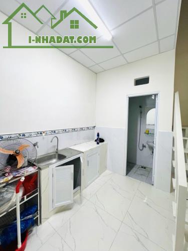 NGAY BỐN XÃ - HẺM THÔNG NGAY LÊ VĂN QUỚI - TRƯƠNG PHƯỚC PHAN - 2 TẦNG 2PN - 32M2 GIÁ 3.4 - 2