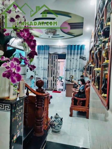 Bán nhà Trường Chinh, P12 Tân Bình ngay Bảy Hiền 49m2, HXH, 4 tầng, giá 4,6 tỷ TL - 1
