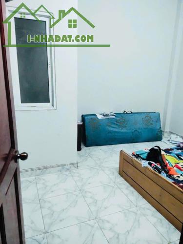 Bán nhà Trường Chinh, P12 Tân Bình ngay Bảy Hiền 49m2, HXH, 4 tầng, giá 4,6 tỷ TL