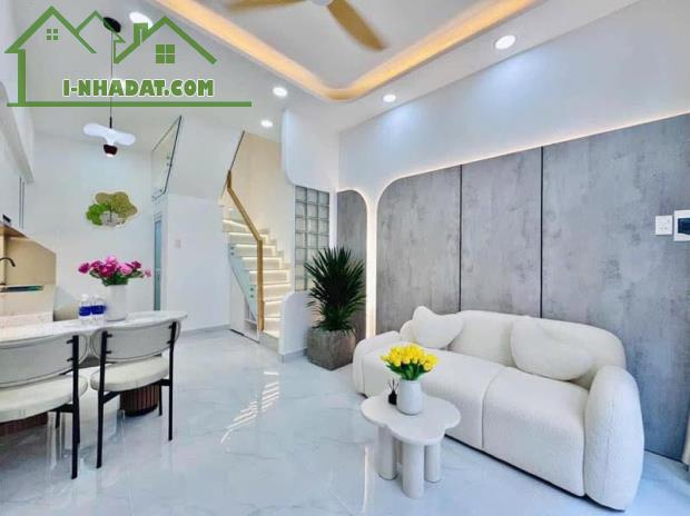 BÁN NHÀ TIỆN NGHI HIỆN ĐẠI QL 1A 55M2 GIÁ CHỈ 5.5T - 4
