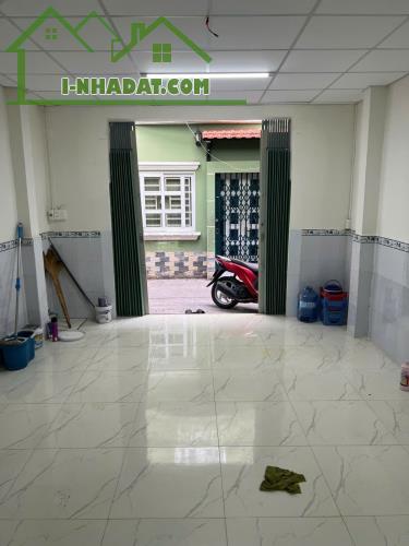 TRƯƠNG PHƯỚC PHAN GIÁP LÊ VĂN QUỚI - 32M2 (4x8) 2 TẦNG BTCT - HẺM 4M THÔNG - GIÁ CHỈ 3.4 T - 3