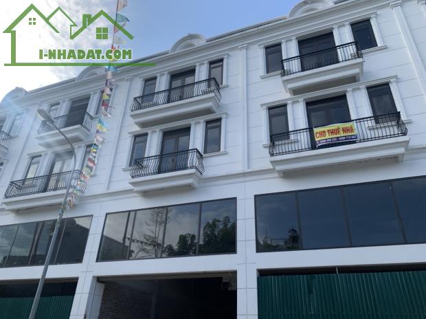 Cần tiền bán gấp căn Shophouse Sông Hồng đã hoàn thiện khai thác cho thuê giá 17,8 tỷ