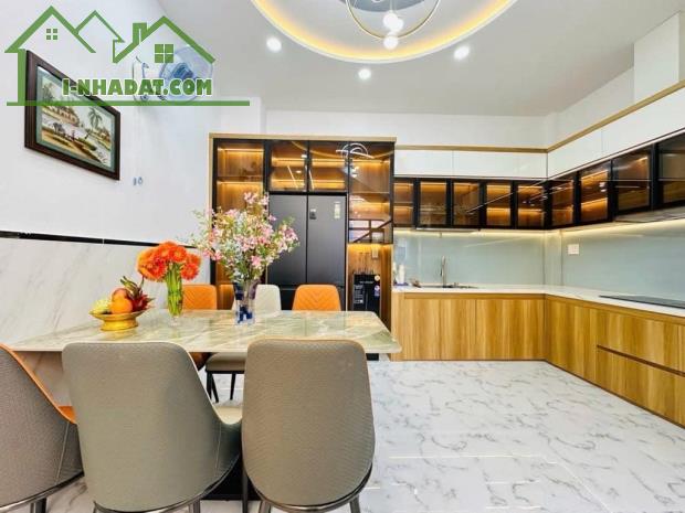 Bán nhà Hoàng Văn Thụ, Q.Phú Nhuận, 2 tầng, 80m2, nở hậu, gần hẻm xe tải, Ở ngay, 7.4 TỶ - 1