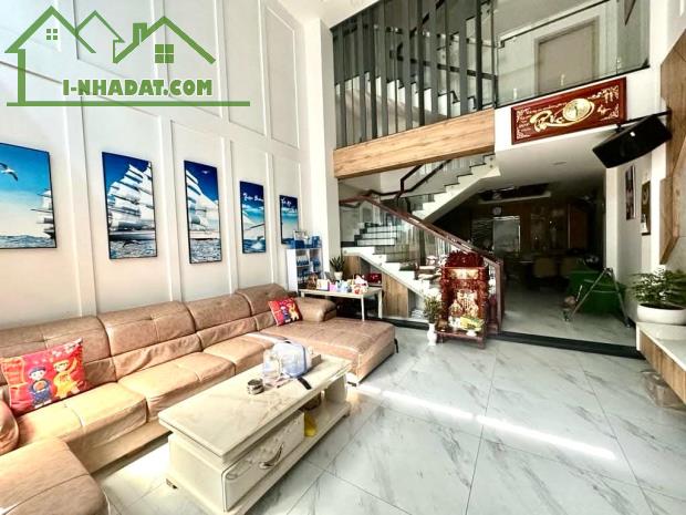 Bán nhà Hoàng Văn Thụ,Phú Nhuận giá 13 tỷ hơn,5 tầng, ngang 4.5m, 56m2,HXH, Ở/VPCTy - 1