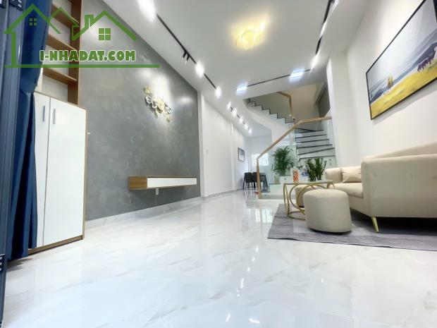 Bán nhà Lạc Long Quân P9, Tân Bình 58m2, HXH, 4 tầng, giá 5,2 tỷ TL - 3