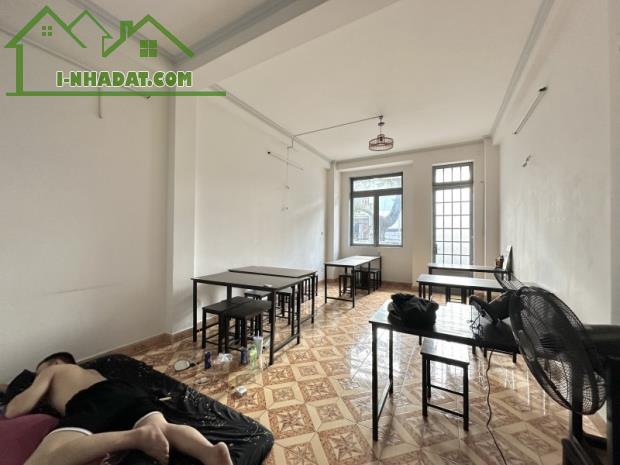 Gấp bán nhà Bình Thạnh, 4 tầng, dt đất 80m2, Mặt tiền kinh doanh D2, chỉ 22T5. - 1