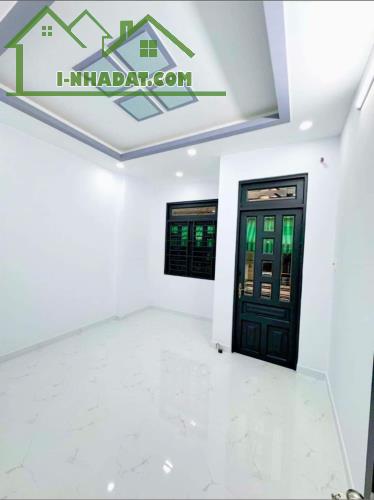 NHÀ ĐẸP - GIÁ RẺ - 40M2 - 2 TẦNG - GẦN LÊ VĂN QUỚI - BÌNH TÂN - NHỈNH 4 TỶ - 1