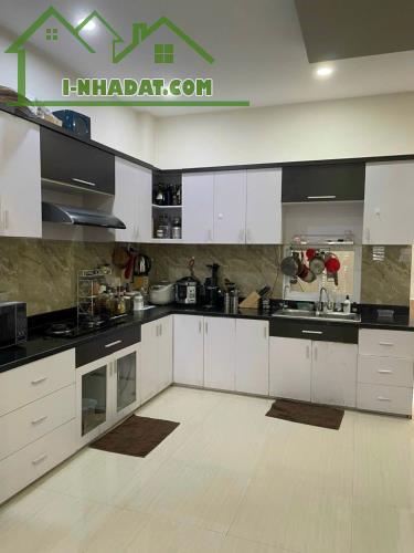 VIP PHÚ NHUẬN, HẺM XE HƠI 60M2 NGUYỄN ĐÌNH CHÍNH, 4 TẦNG, NGANG 4.3M, NỞ HẬU, 4PN NHỈNH9TỶ - 4
