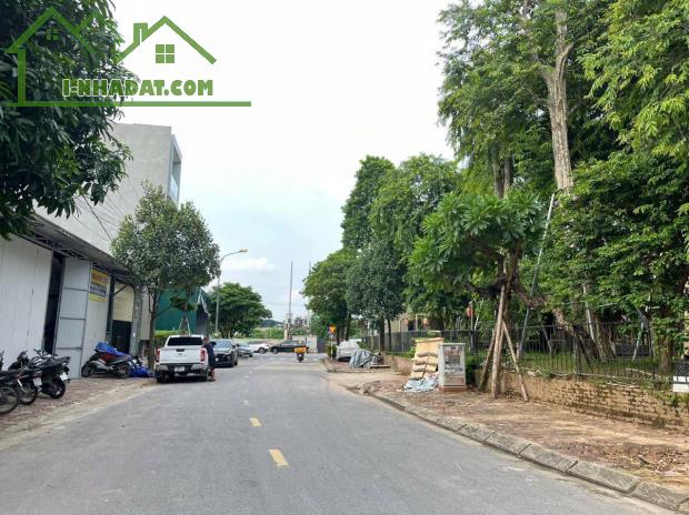 Bán đất Trâu Quỳ trung tâm khu 31ha 119m2 mtien 7.26m đường 13m Đông Nam.0982852808 - 2