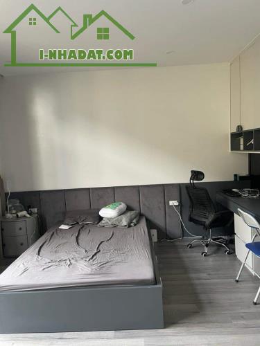 MẶT PHỐ GIA THỤY 46M2 x 5T GARA OTO THANG MÁY NGÕ THÔNG KINH DOANH 13,9TỶ