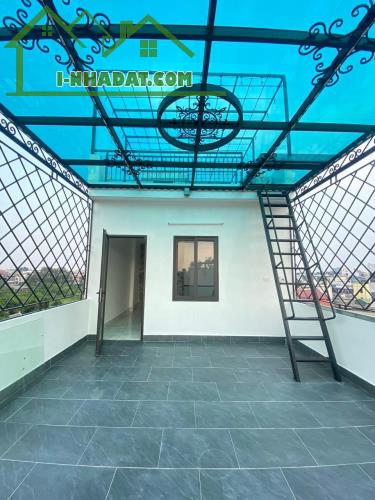 THẠCH BÀN ÔTÔ ĐỖ CỬA 48m2 x 6T THANG MÁY GARA OTO NGÕ THÔNG KINH DOANH. 9,8TỶ