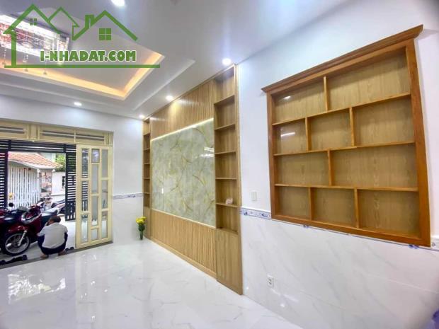 Bạn Nhà cực đẹp cực xinh, Phạm Thị Giây 91m2, 2 Tầng Đường tải 6m xe hơi ngủ trong - 4