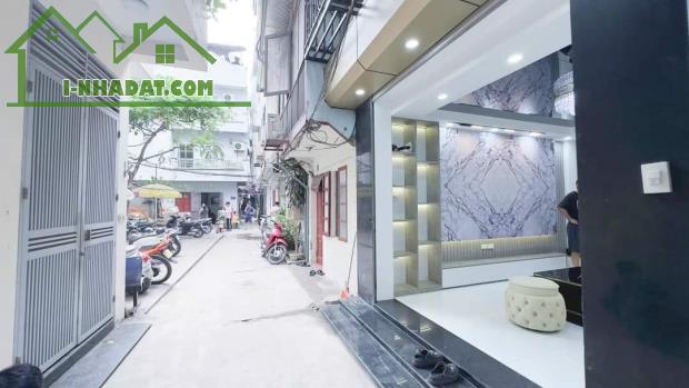 Bán nhà đẹp nhỉnh 5tỷ ngõ ôtô phố Ngọc Hà 30m2 5tầng Ba Đình - 3