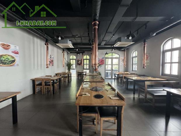 biệt thự ShopHouse Vinhomes Riverside 220m x 4 tầng, mặt tiền 9m, vị trí đắc địa, dòng - 2