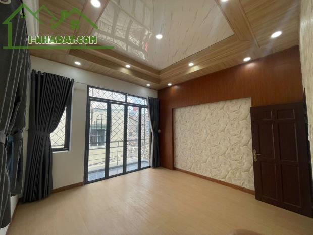 Bán nhà Trần Xuân Soạn - Quận 7 - 56m2 - gần khu Kiều Đàm - 4 Phòng ngủ - nhỉnh 5 tỷ TL. - 2
