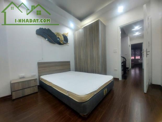 Nhà phân lô ô tô tránh vỉa hè ngõ 91 Nguyễn Chí Thanh DT40m2 xây 4 tầng giá 13.5 tỷ - 1