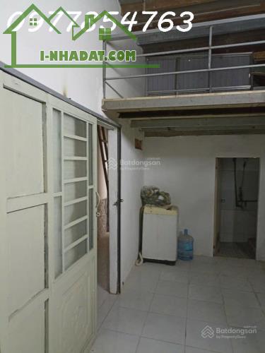 Cho thuê phòng trọ 25m2 giá rẻ, giá sinh viên đường Dương Bá Trạc, p1, Q8 - 1