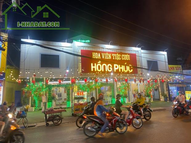 Mặt Tiền Phạm Văn Chiêu Gò Vấp TP.HCM DT  Khủng 959m2 có 96 tỷ