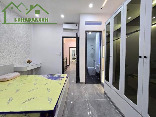 BÁN GẤP NHÀ PHỐ NGUYỄN SƠN 61M x 6 TẦNG, THANG MÁY, Ô TÔ, FULL NỘI THẤT. NHỈNH 10 TỶ - 2